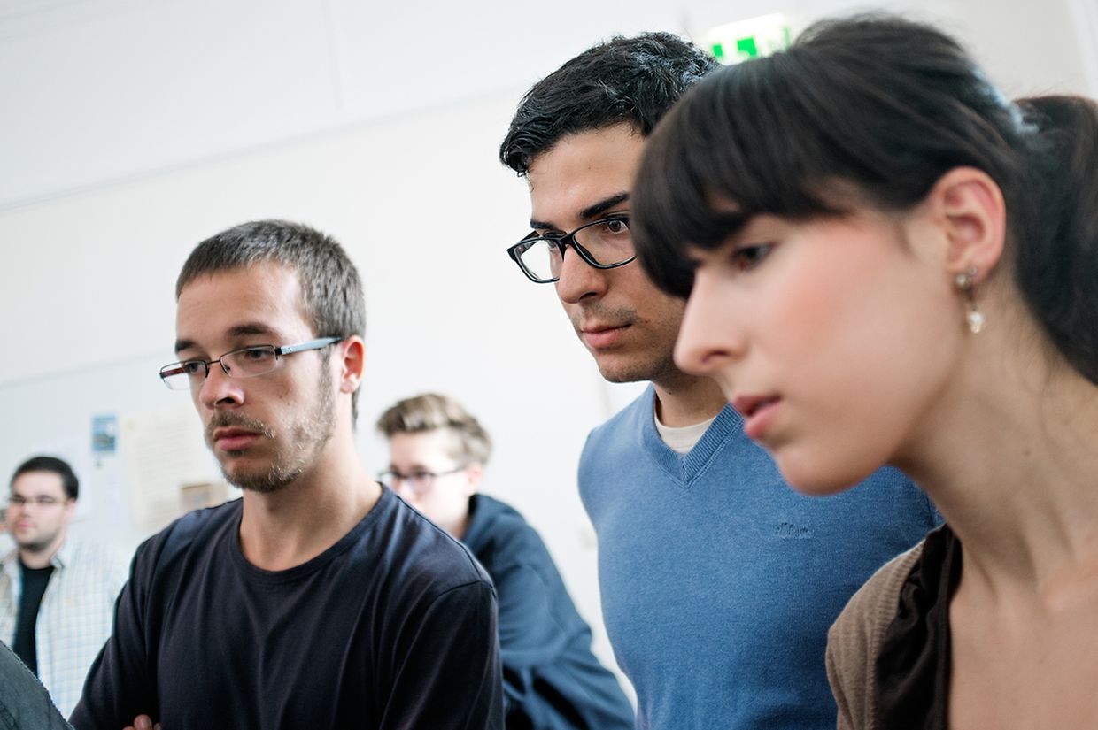 Am Set vom  Kurzfilm "Roude Léiw".