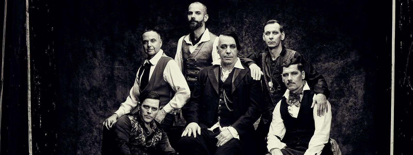 Rammstein wissen sich in Szene zu setzen. Das gilt besonders für ihre Bühnenshow, welche die Fans in Luxemburg am 20. Juli live erleben dürfen.