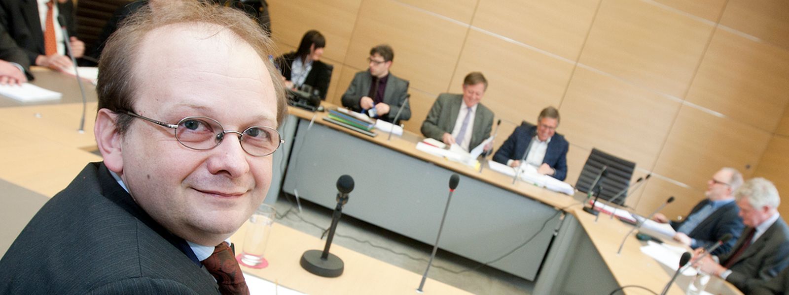 Frank Schneider im April 2013 vor dem SREL-Untersuchungsausschuss.