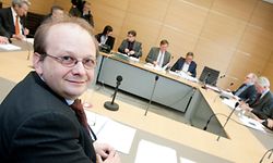 Frank Schneider im April 2013 vor dem SREL-Untersuchungsausschuss.