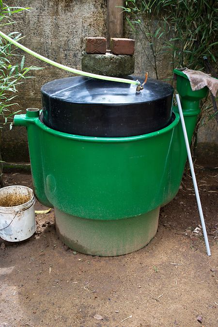 Les mini-installations de biogaz sont courantes dans de nombreuses régions du monde, où elles fournissent aux ménages du gaz pour la cuisson.