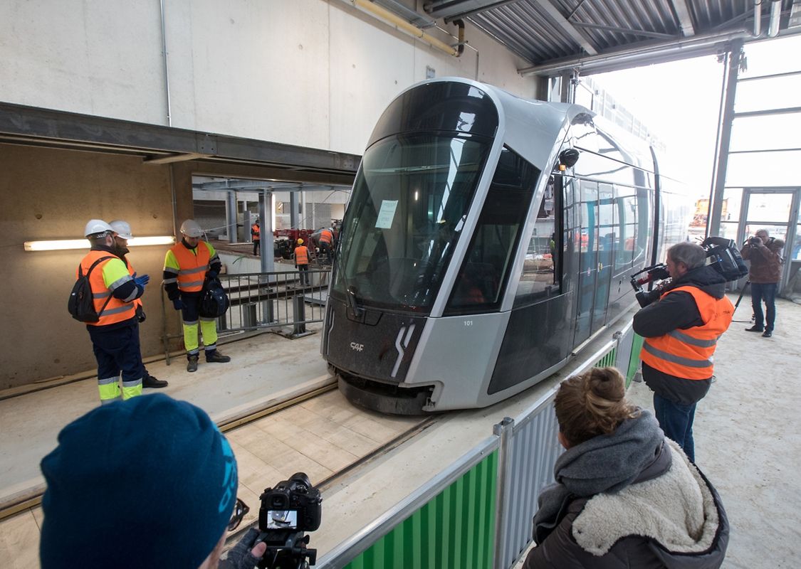 Sie führte über rund 1.800 Kilometer von Saragossa nach Luxemburg.