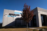 APPLING, GA - OCTOBER 27: The exterior of the Amazon AGS5 sort facility is seen on October 27, 2022 in Appling, Georgia. Amazon, the leading United States retail e-commerce company is preparing for the busy winter holiday season and plans to hire 150,000 full-time, seasonal and part-time workers to fulfill orders.   Sean Rayford/Getty Images/AFP