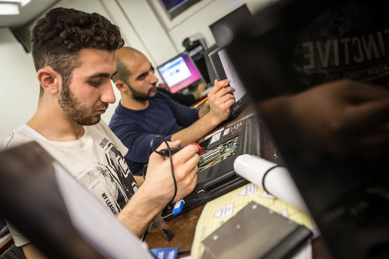 L'atelier de recyclage d'ordinateurs