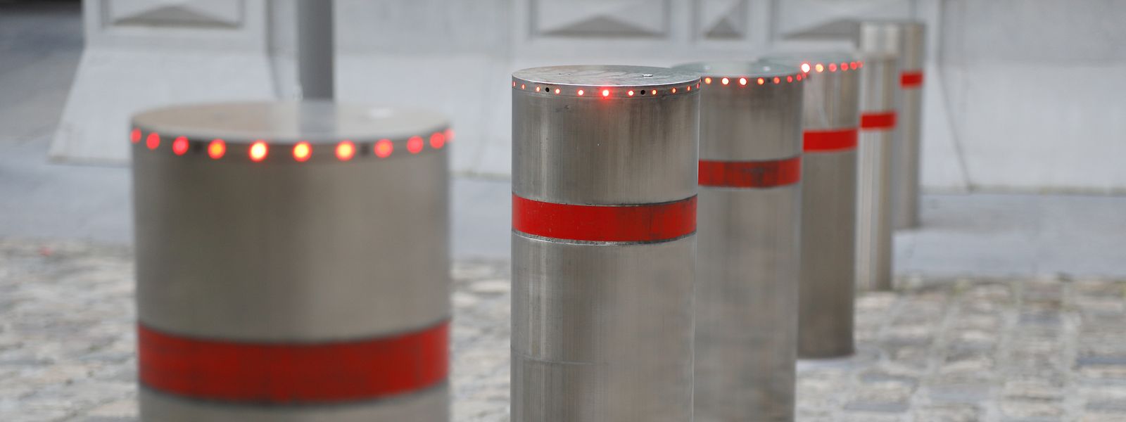 Die Poller benötigen ein Fundament von 1,6 Metern.