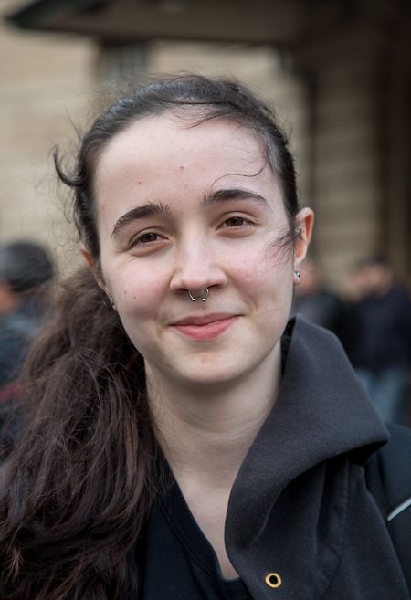 Die 16-jährige Luxemburgerin Zohra Barthelemy ist Mitglied der Youth for Climate Organisation und setzt sich für den Klimaschutz ein.