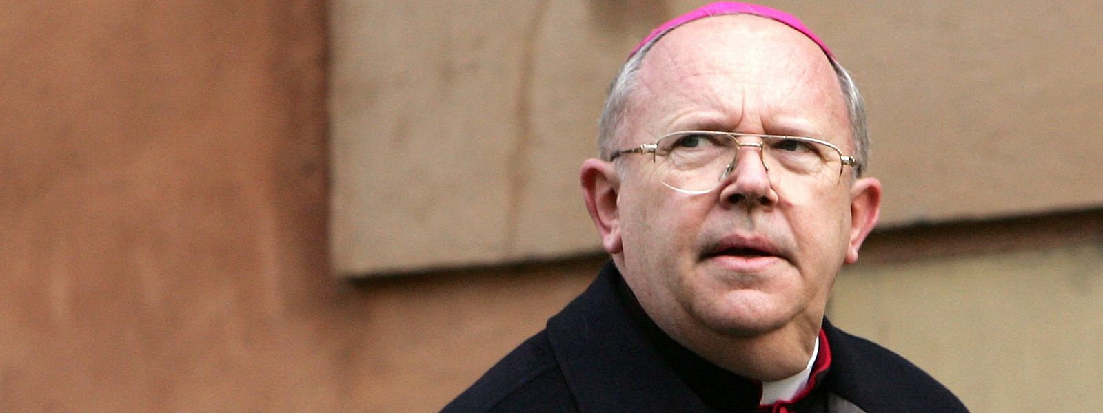 Nach dem Missbrauchsgeständnis des französischen Kardinals Jean-Pierre Ricard hat die Staatsanwaltschaft in Marseille Vorermittlungen wegen schwerer sexueller Belästigung gegen den Geistlichen eingeleitet.