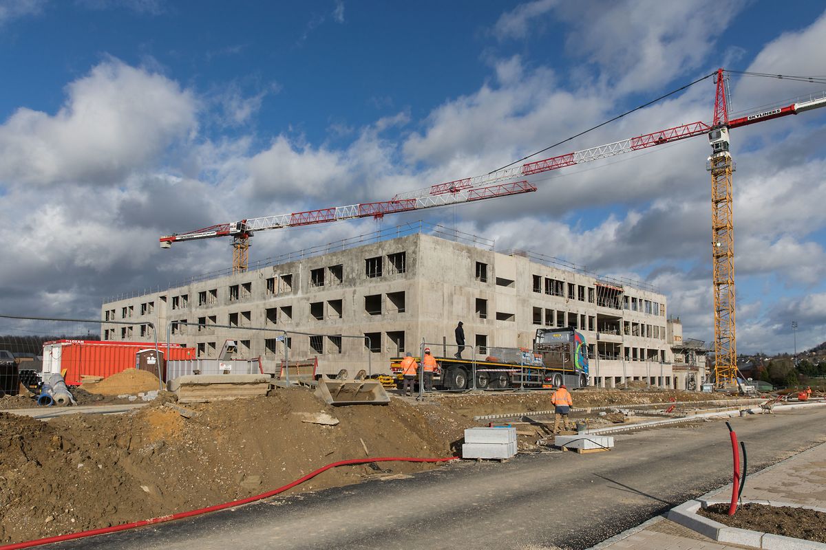 L'actuel avancement du chantier de la future maison de retraite « Auf Loushof » de Servior à Differdange.