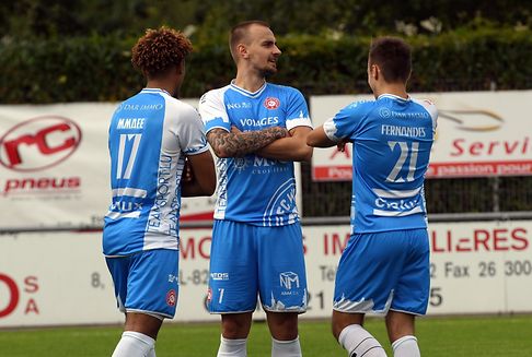 Ouverture de la saison en PH: Käerjéng cartonne, Rumelange et Wiltz à l'arraché