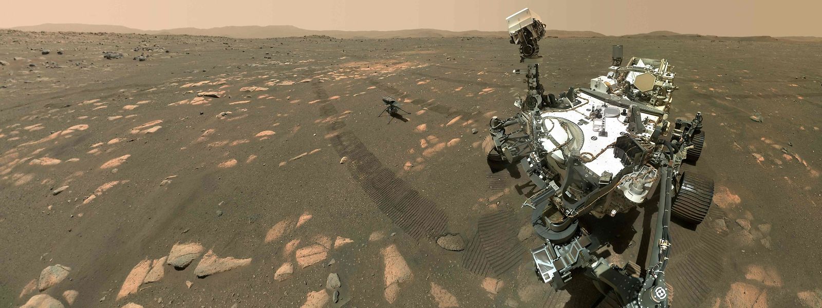 Das Bild hat der Nasa-Rover geschossen.