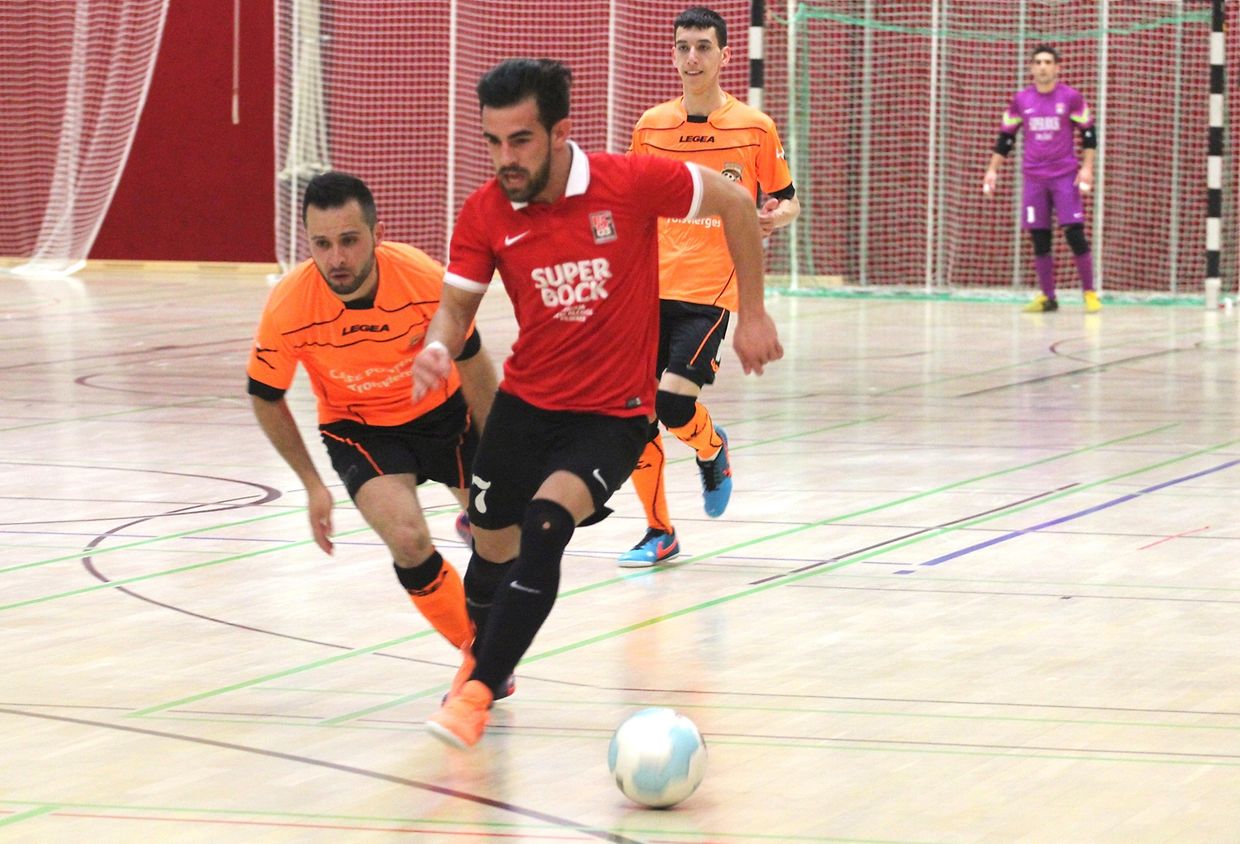 Daniel Vieira no primneiro ataque do FC Differdange