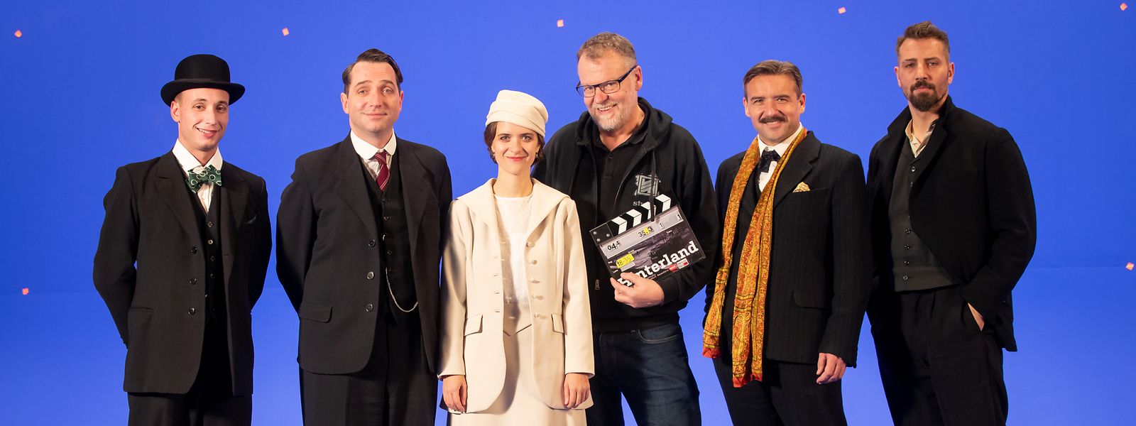 Le film, entièrement réalisé sur fond bleu au Luxembourg, a sollicité une multitude de techniciens et créateurs locaux.
