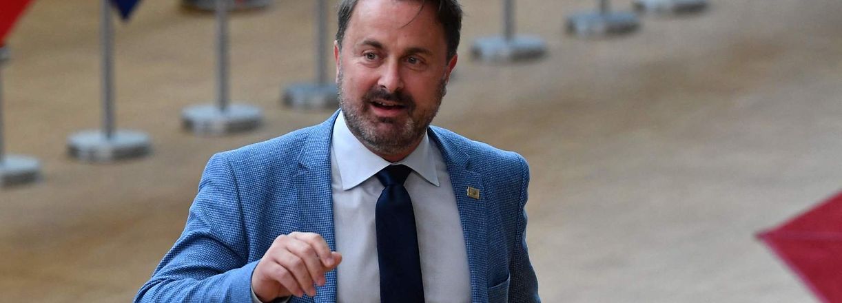 Luxembourg's Prime Minister Xavier Bettel arrives for the first day of a special meeting of the European Council at The European Council Building in Brussels on May 30, 2022. (Photo by JOHN THYS / AFP)