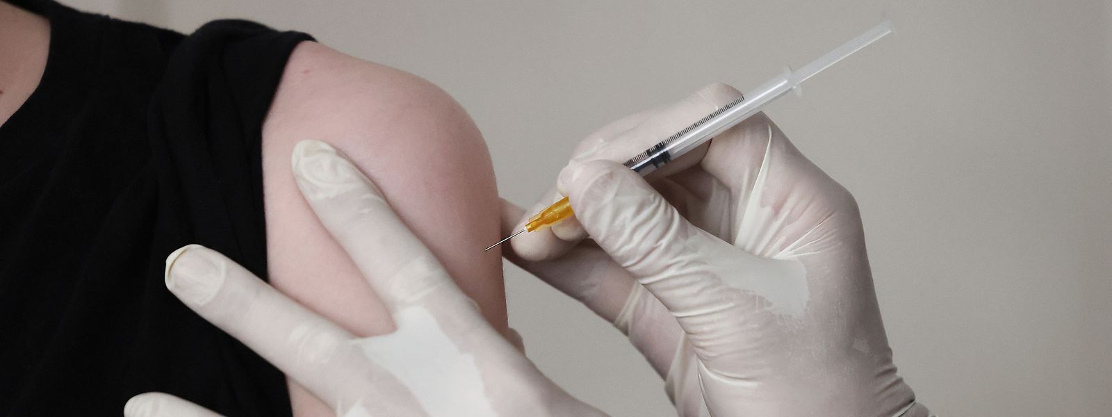 En un trimestre, les cabinets médicaux ont pu assurer près de 9.000 injections anti-covid.