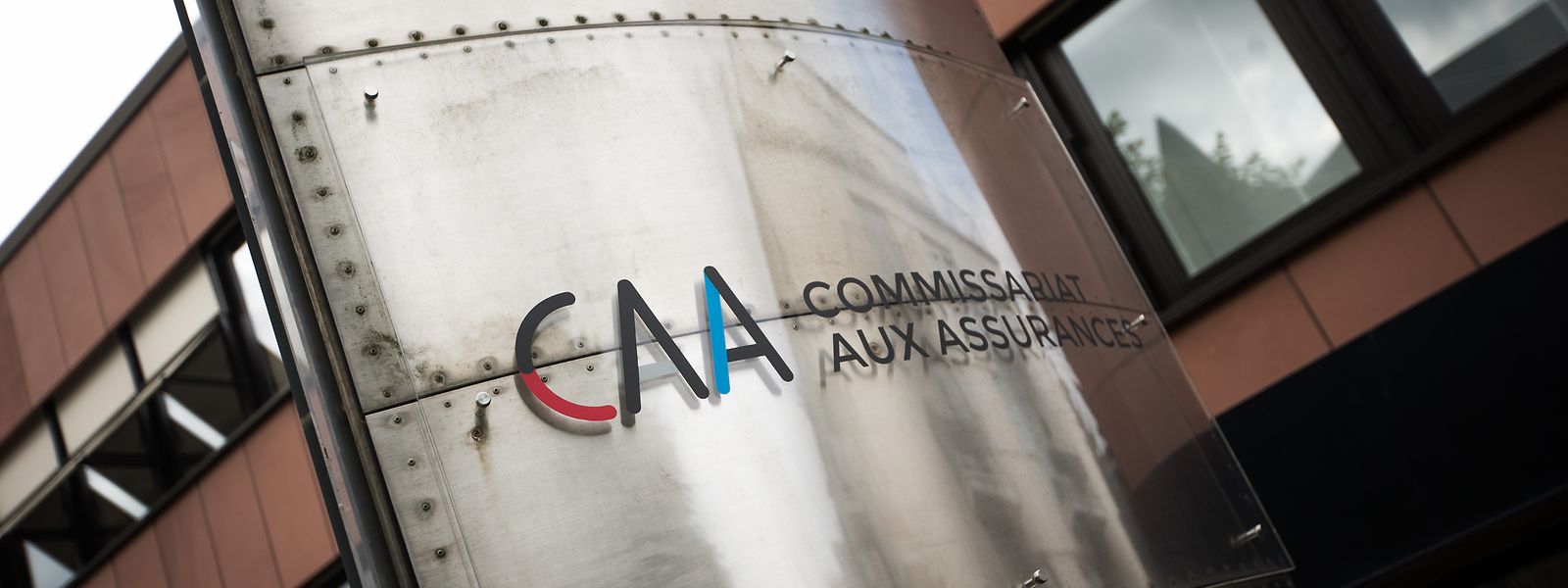 Qui sera le nouveau directeur du Commissariat aux assurances? Le suspense demeure entier...